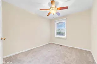 1130 S Troy Ave, Chicago, IL 60612 - Photo 26