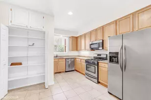 1130 S Troy Ave, Chicago, IL 60612 - Photo 10
