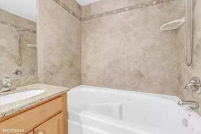 1130 S Troy Avenue #E, Chicago, IL 60612 - Photo 22