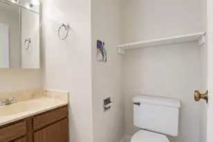 8701 W Foster Ave, Chicago, IL 60656 - Photo 24
