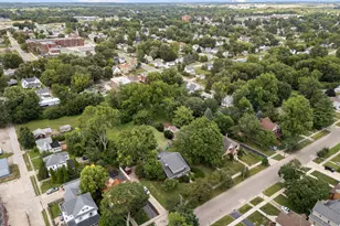 202 E Prospect St, Kewanee, IL 61443 - Photo 4