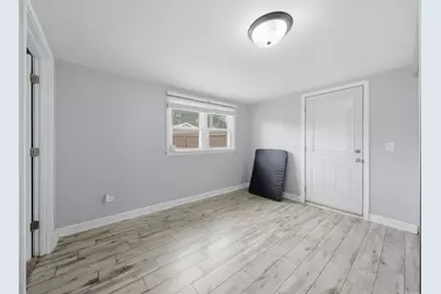 1907 Cora Street, Crest Hill, IL 60403 - Photo 8