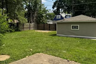 10747 S Michigan Ave, Chicago, IL 60628 - Photo 16