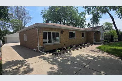8867 Mobile Avenue, Oak Lawn, IL 60453 - Photo 4