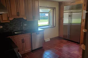 427 Justine Ave, Bolingbrook, IL 60440 - Photo 10