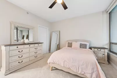 600 N Lake Shore Drive #807, Chicago, IL 60611 - Photo 14