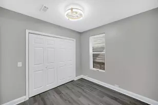 5043 S Racine Ave, Chicago, IL 60609 - Photo 8