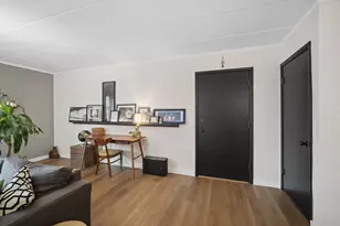 900 S River Rd, Des Plaines, IL 60016 - Photo 14