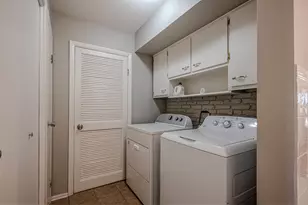 2S164 Beaumont Ln, Lombard, IL 60148 - Photo 18