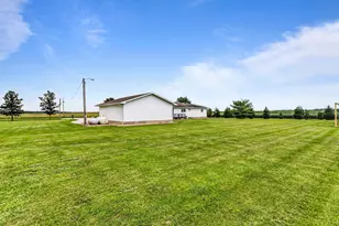 40 E 950 North Rd, Cerro Gordo, IL 61818 - Photo 6