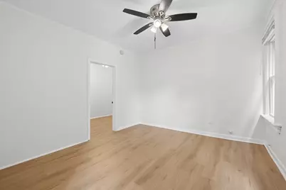 1131 W Taylor Street #2R, Chicago, IL 60607 - Photo 12