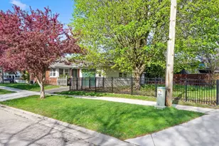 405 Greenfield Ave, Glen Ellyn, IL 60137 - Photo 24