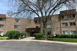 2600 Brookwood Way Dr, Rolling Meadows, IL 60008 - Photo 1
