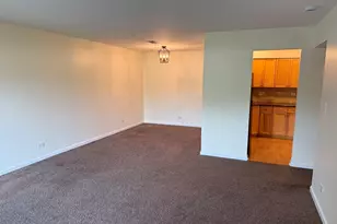 2600 Brookwood Way Dr, Rolling Meadows, IL 60008 - Photo 4