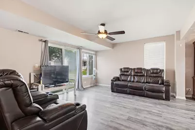 881 Serendipity Drive, Aurora, IL 60504 - Photo 10