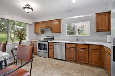 1285 Oak Hill Road #D, Lake Barrington, IL 60010 - Photo 20