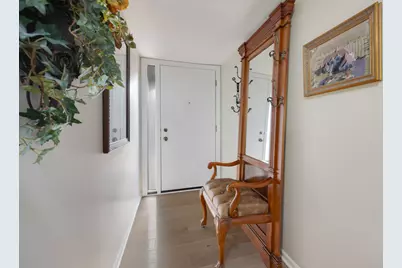 1285 Oak Hill Road #D, Lake Barrington, IL 60010 - Photo 12