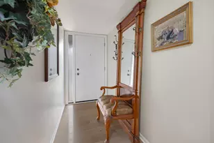 1285 Oak Hill Rd, Lake Barrington, IL 60010 - Photo 12