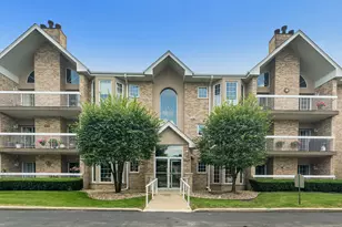 7787 Bristol Park Dr, Tinley Park, IL 60477 - Photo 1