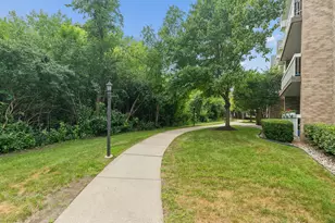 7787 Bristol Park Dr, Tinley Park, IL 60477 - Photo 16