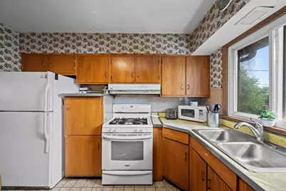 743 S Bennett Avenue, Palatine, IL 60067 - Photo 6