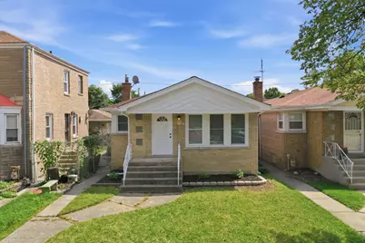 1749 W 75th Place, Chicago, IL 60620 - Photo 2