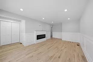 1749 W 75th Pl, Chicago, IL 60620 - Photo 4