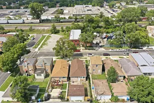 1749 W 75th Pl, Chicago, IL 60620 - Photo 28