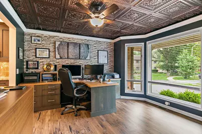 627 Wood Ridge Court, Elgin, IL 60123 - Photo 18