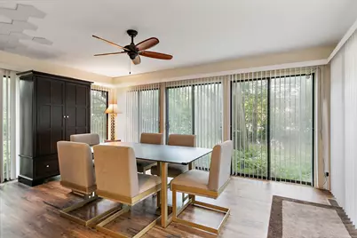 627 Wood Ridge Court, Elgin, IL 60123 - Photo 20