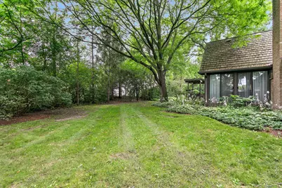 627 Wood Ridge Court, Elgin, IL 60123 - Photo 34