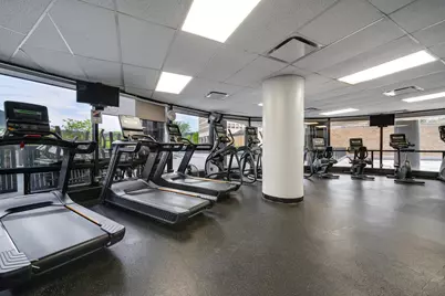 5455 N Sheridan Road #1711, Chicago, IL 60640 - Photo 16