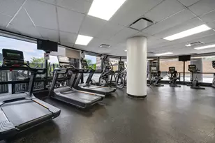 5455 N Sheridan Rd, Chicago, IL 60640 - Photo 16