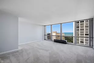 330 W Diversey Pkwy, Chicago, IL 60657 - Photo 24