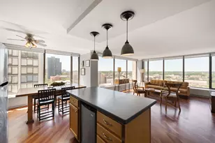 5455 N Sheridan Rd, Chicago, IL 60640 - Photo 12