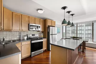 5455 N Sheridan Rd, Chicago, IL 60640 - Photo 8