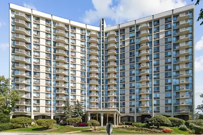 40 N Tower Road #1E, Oak Brook, IL 60523 - Photo 1