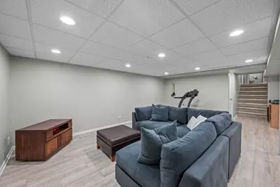 1621 N Belmont Avenue, Arlington Heights, IL 60004 - Photo 22