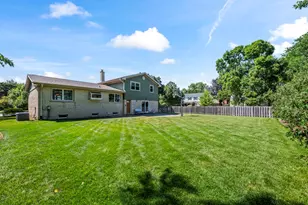 1621 N Belmont Ave, Arlington Heights, IL 60004 - Photo 30