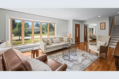 1621 N Belmont Avenue, Arlington Heights, IL 60004 - Photo 2