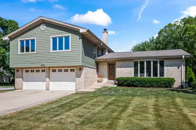 1621 N Belmont Avenue, Arlington Heights, IL 60004 - Photo 1