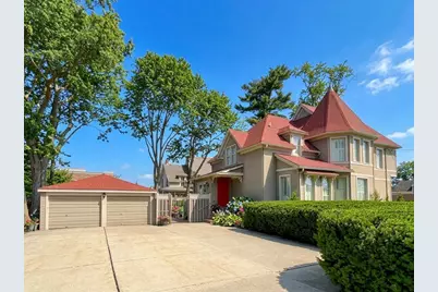 28 S 5th Street, Geneva, IL 60134 - Photo 2