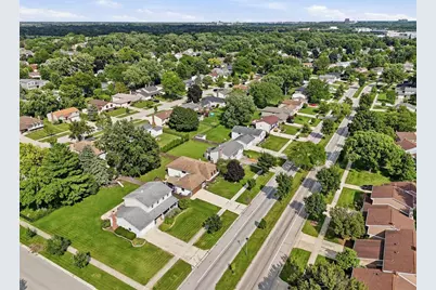 1255 Briarcliffe Boulevard, Wheaton, IL 60189 - Photo 40