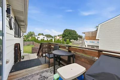 1255 Briarcliffe Boulevard, Wheaton, IL 60189 - Photo 30