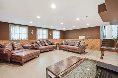 1255 Briarcliffe Boulevard, Wheaton, IL 60189 - Photo 22