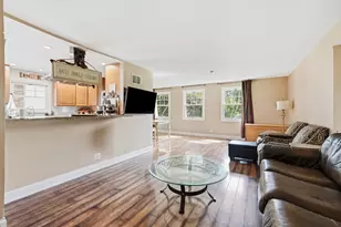 1255 Briarcliffe Blvd, Wheaton, IL 60189 - Photo 12
