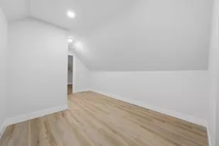 5840 S Artesian Ave, Chicago, IL 60629 - Photo 16