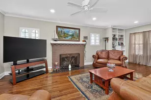 442 S Cornell Ave, Villa Park, IL 60181 - Photo 4