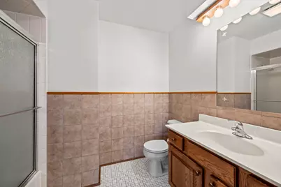 2110 E Eastman Court, Arlington Heights, IL 60004 - Photo 28