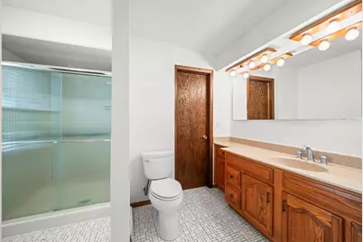 2110 E Eastman Court, Arlington Heights, IL 60004 - Photo 22